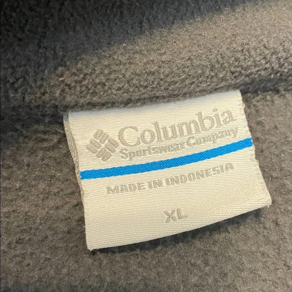 X3- Columbia XL Charcoal Full-Zip Fleece Jacket